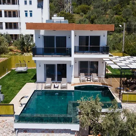 Marine Luxury Villa